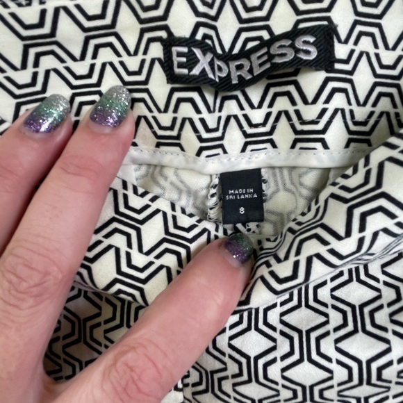 💥Express Shorts!💥 - Picture 9 of 9